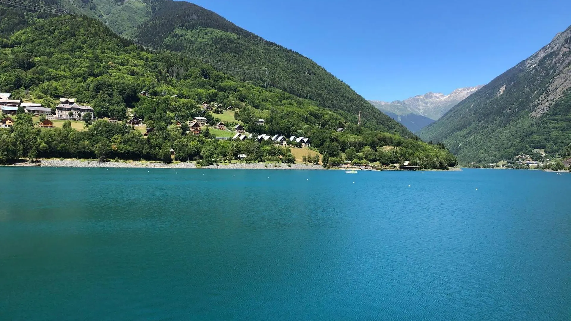 Stunning View And Spacious Terrace 200M From Gondola Oz Apartment